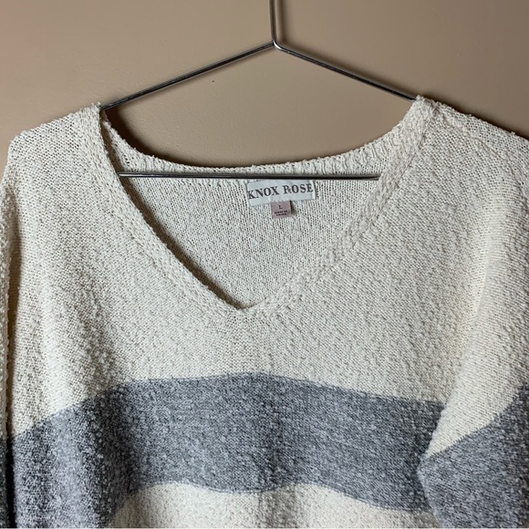 [Knox Rose] Women's V-neck Gray & White Striped Sweater - Picture 2 of 8